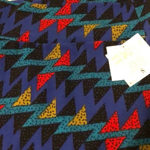 LulaRoe Cassie Skirt size small